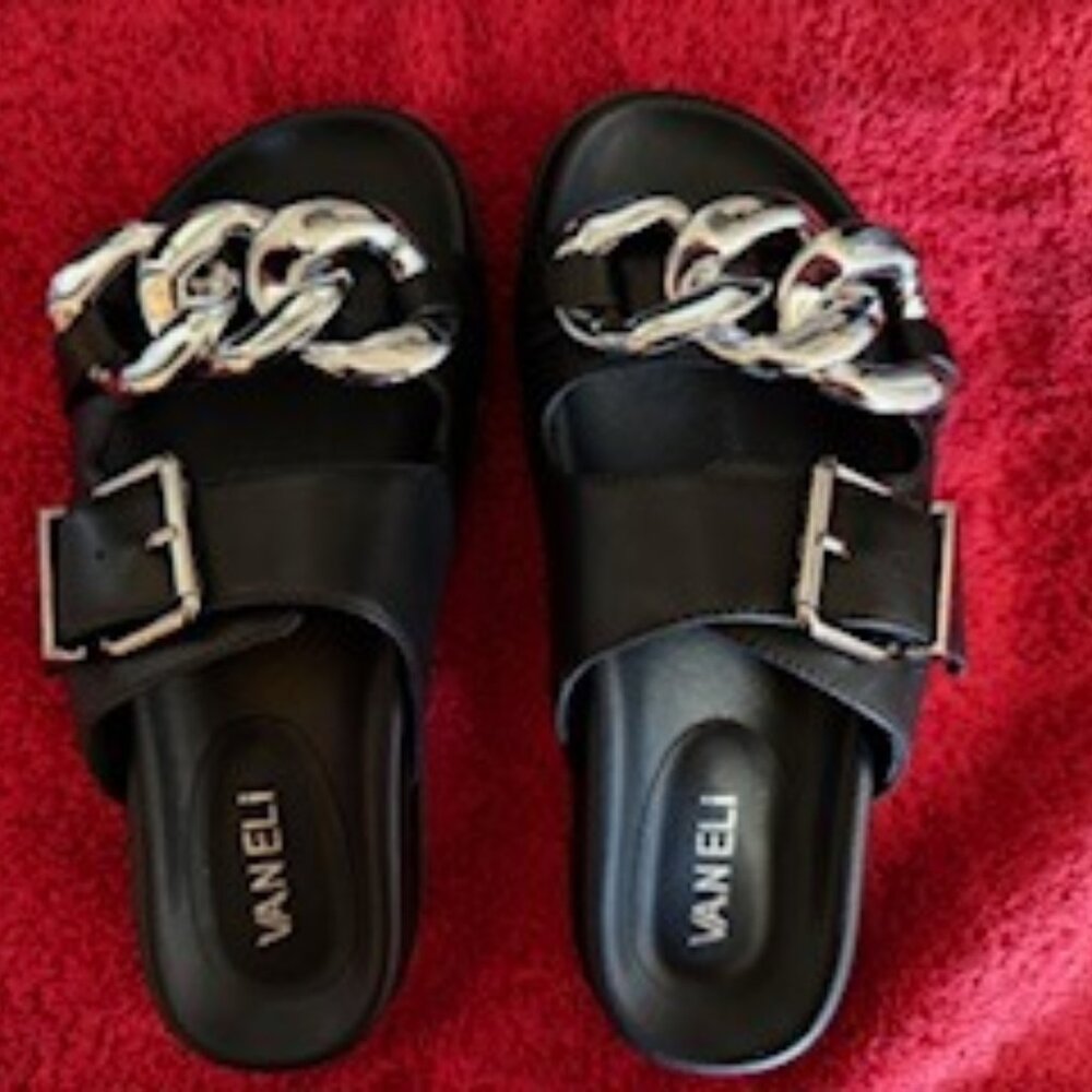 Vaneli Faresy Leather Sandals - Size 6.5